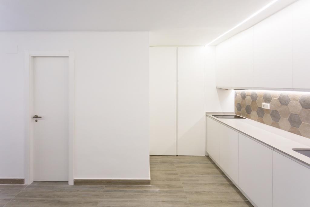 Austria 4 Apartment Валенсия Екстериор снимка